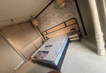 Bedroom in 3 BHK Apartment at Patiala Road – for Sale