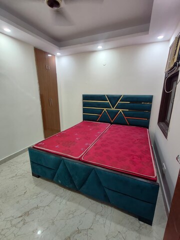 Bedroom in 2 BHK Builder Floor at Saket – for Rent