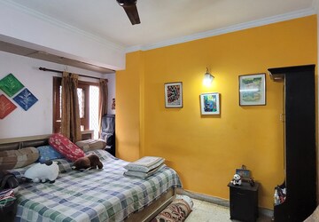 Bedroom in 2 BHK Builder Floor at Vaishali Sector 5 – for Sale