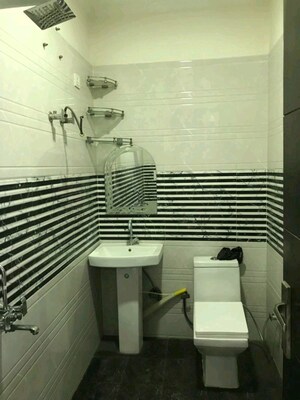 Bathroom in 3 BHK Apartment at Himalaya Apartment Vasundhara, Vasundhara Sector 5 – for Sale