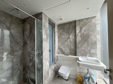 Bathroom in 4 BHK Apartment at Rustomjee Crown, Prabhadevi – for Rent