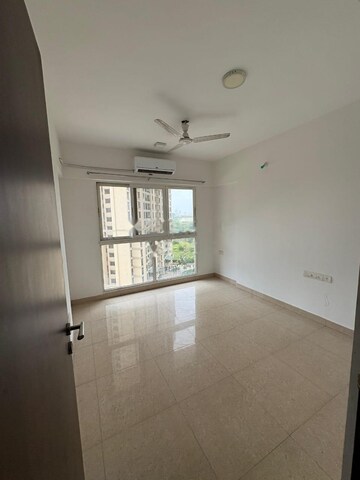 3 BHK Apartment For Rent in The Wadhwa Platina, Kolshet Road