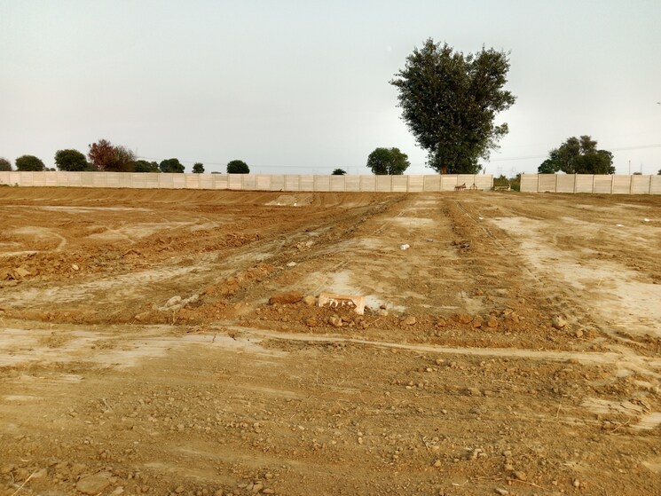 undefined, gwalior road Commercial Land 216 Sq.Yd. In Gwalior Road Agra 9352392