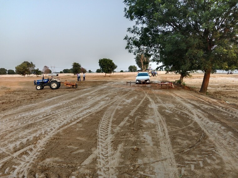 Exterior View, gwalior road Commercial Land 216 Sq.Yd. In Gwalior Road Agra 9352392