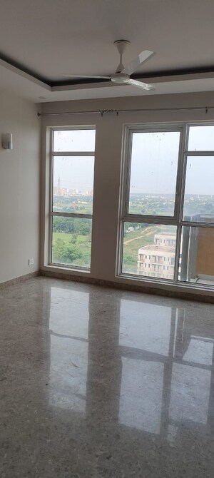 3 BHK Apartment For Rent in Ireo The Corridors, Sector 67a