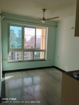 2 BHK Apartment For Rent in Hiranandani Estate, Ghodbunder Road