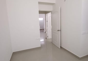 Room in 3 BHK Apartment at NG Coco Villas, Kalkere – for Rent