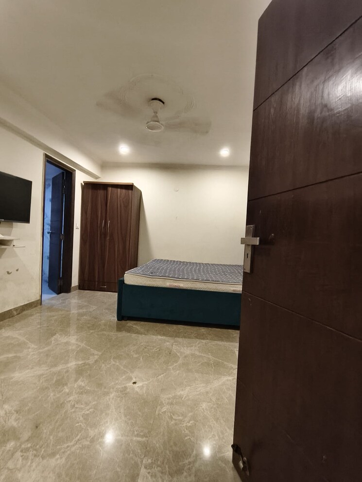 Living Room, saket 1 Bedroom 450 Sq.Ft. Builder Floor In Saket Delhi 9352450