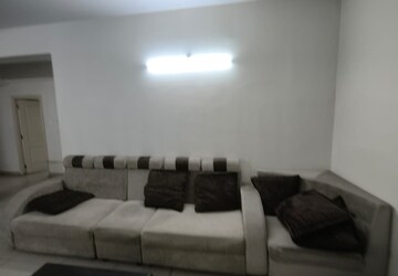 2 BHK Builder Floor For Rent in Tellapur