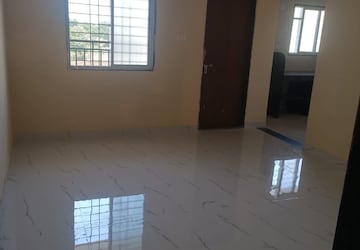 Room in 1 BHK Apartment at Manjari – for Rent