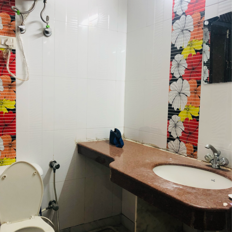 Team Area, sector 22 2.5 Bedroom 1200 Sq.Ft. Villa In Sector 22 Gurgaon 9352537