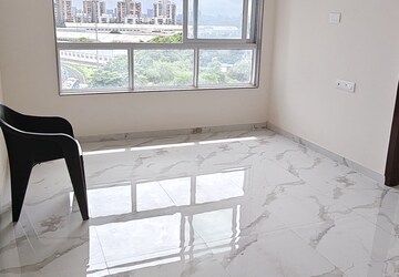 Room in 1 BHK Apartment at Dotom Isle, Malad West – for Rent
