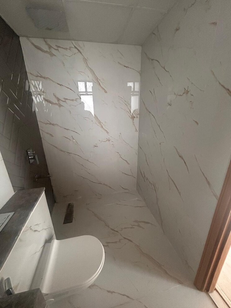 Bathroom, hero-homes-gurgaon 2 Bedroom 1150 Sq.Ft. Apartment In Sector 104 Gurgaon 9352640