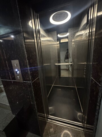 Furnished Amenities in 2 BHK Builder Floor at Malviya Nagar – for Rent