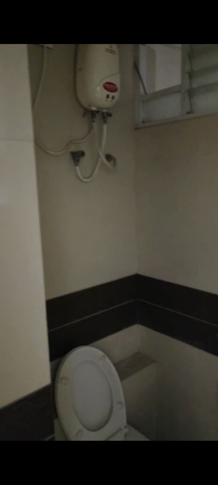 Room, platinum-space-saaga 3 Bedroom 1710 Sq.Ft. Apartment In Near Nirma University On Sg Highway Ahmedabad 9352681