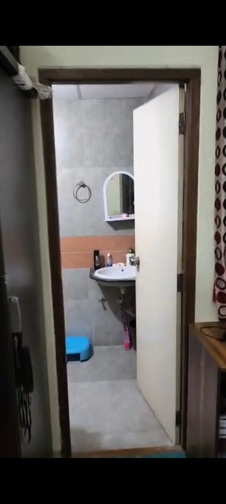 Bathroom, platinum-space-saaga 3 Bedroom 1710 Sq.Ft. Apartment In Near Nirma University On Sg Highway Ahmedabad 9352681