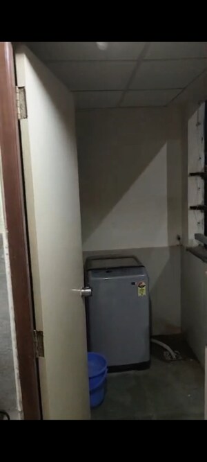 Bathroom in 3 BHK Apartment at Platinum Space Saaga, Near Nirma University On Sg Highway – for Rent