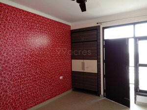 Room in 2 BHK Apartment at Maya Garden City, Lohgarh – for Rent