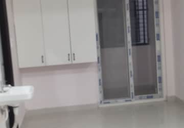 Room in 2 BHK Apartment at Pavani Laxmi Nivas, Madhapur – for Rent