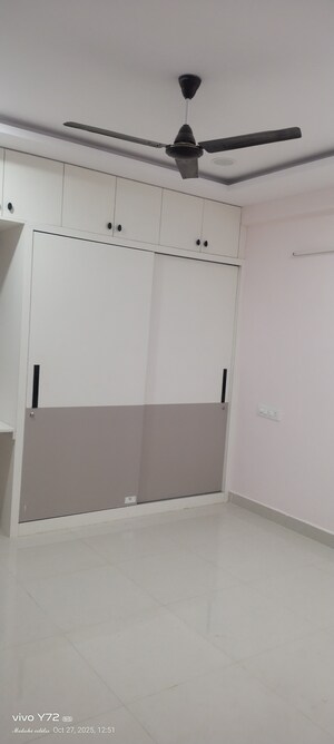 Furnished Amenities in 2 BHK Apartment at Pavani Laxmi Nivas, Madhapur – for Rent