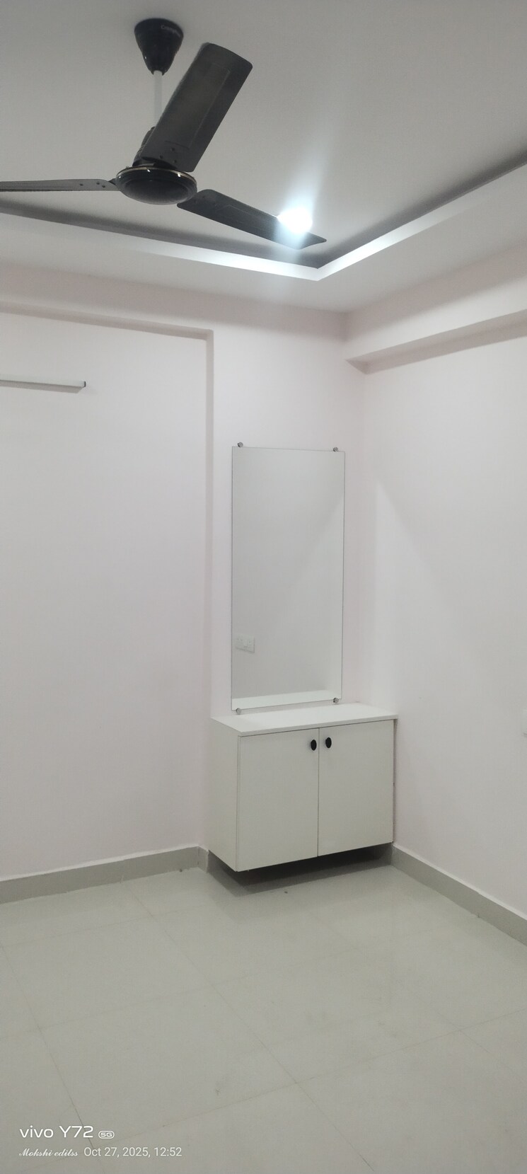 Room, pavani-laxmi-nivas 2 Bedroom 1150 Sq.Ft. Apartment In Madhapur Hyderabad 9352872