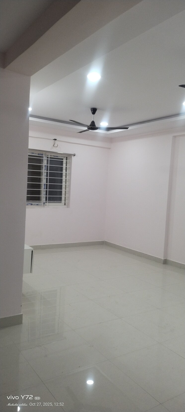 Room, pavani-laxmi-nivas 2 Bedroom 1150 Sq.Ft. Apartment In Madhapur Hyderabad 9352872