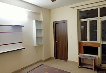 Room in 2 BHK Apartment at TDI City Kingsbury, Kundli – for Rent
