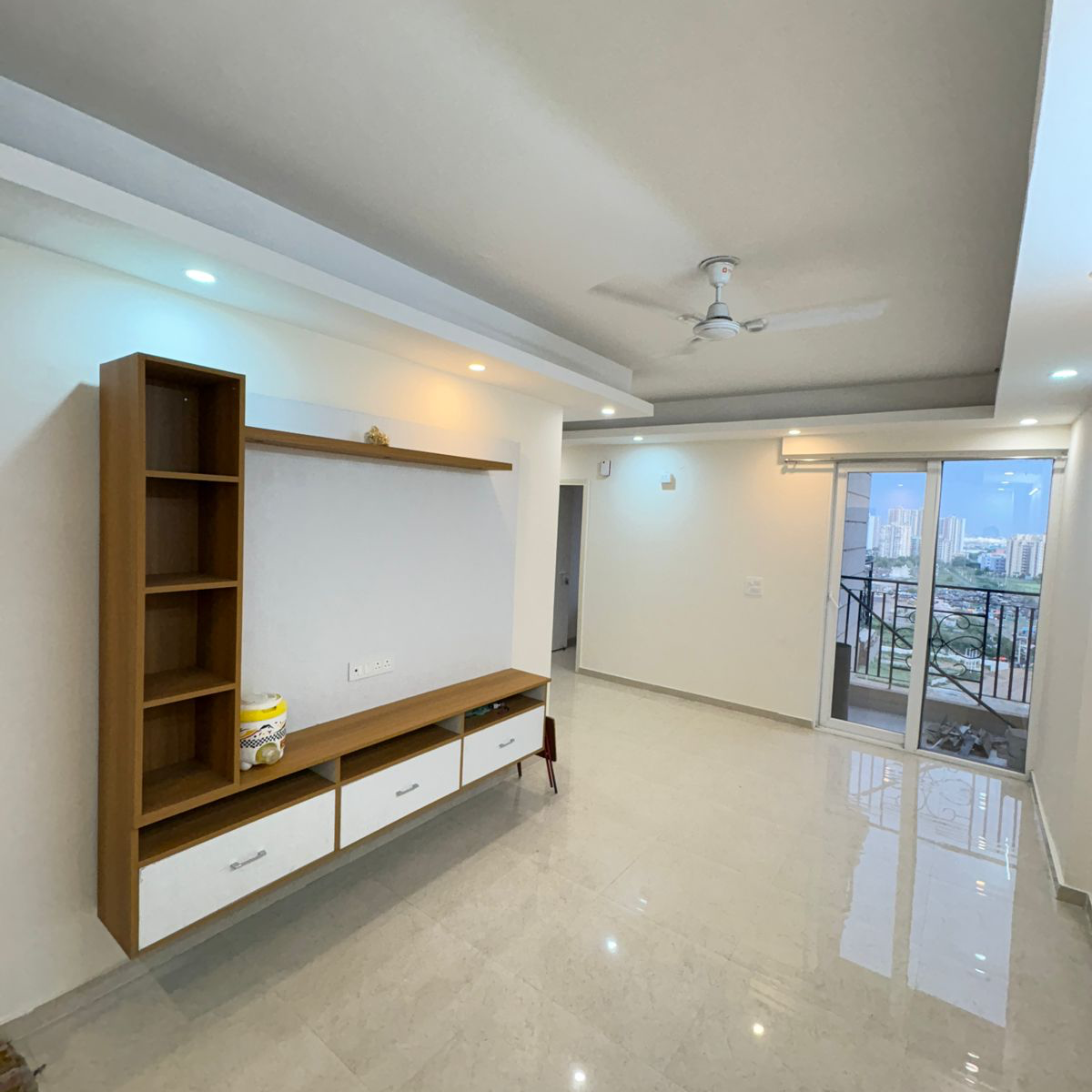 2 BHK Apartment For Rent in Signature The Millennia 2