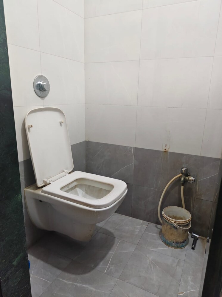 Bathroom, khopat Commercial Shop 600 Sq.Ft. In Khopat Thane 9352795