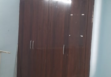 Furnished Amenities in 2 BHK Apartment at Pavani Laxmi Nivas, Madhapur – for Rent