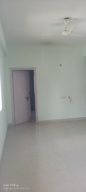 Room in 2 BHK Apartment at Pavani Laxmi Nivas, Madhapur – for Rent