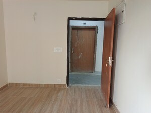 Room in 2 BHK Apartment at Habitech Panch Tatva, Tech Zone 4 Greater Noida – for Rent