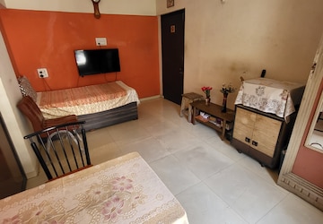 Living Room in 1 BHK Apartment at Bhumiraj Woods, Kharghar Sector 20 – for Sale