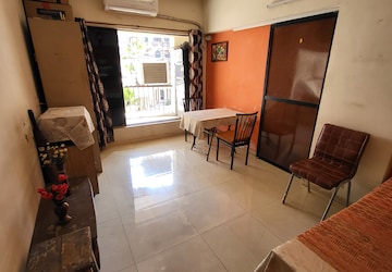 Living Room in 1 BHK Apartment at Bhumiraj Woods, Kharghar Sector 20 – for Sale