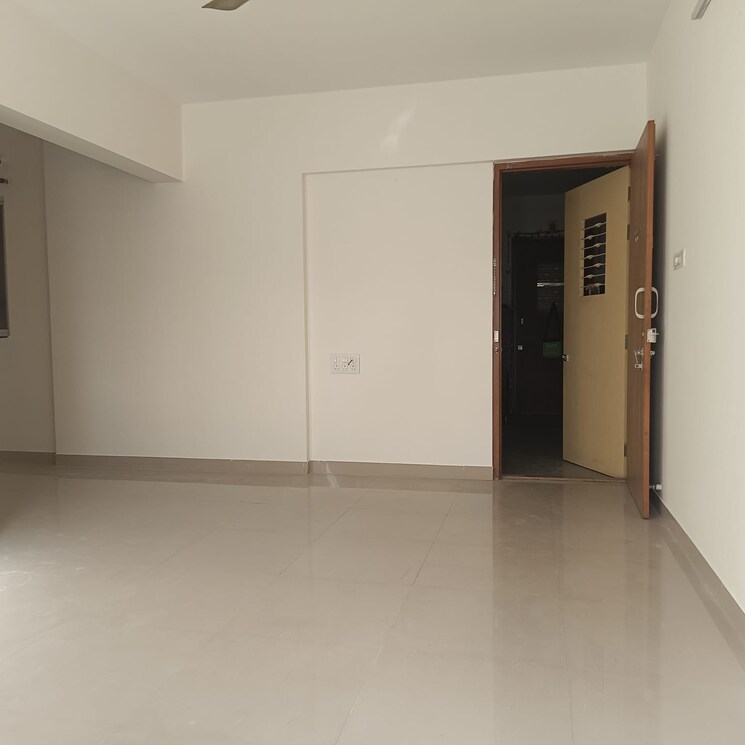 Room, wakad 2 Bedroom 1100 Sq.Ft. Apartment In Wakad Pune 9352953
