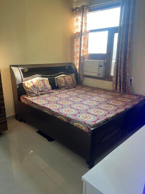 2 BHK Apartment For Rent in Milton Tower, Vip Road