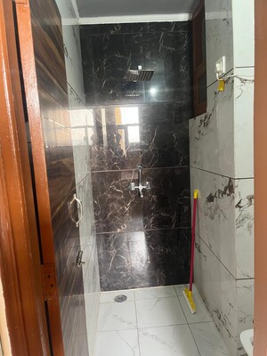 Bathroom in 2 BHK Apartment at Milton Tower, Vip Road – for Rent