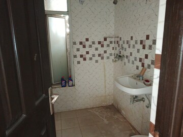 Bathroom in 2 BHK Apartment at Galaxy Vega, Tech Zone 4 Greater Noida – for Rent