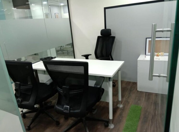 Team Area, thane west Commercial Office Space 500 Sq.Ft. In Thane West Thane 9353017