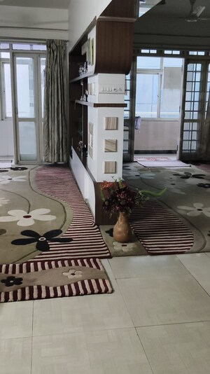 Parking in 5 BHK Builder Floor at Jayanagar – for Sale