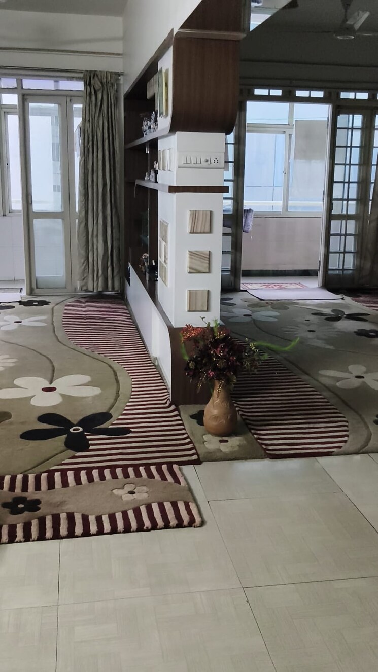  Parking, jayanagar 5 Bedroom 2000 Sq.Ft. Builder Floor In Jayanagar Bangalore 9352972