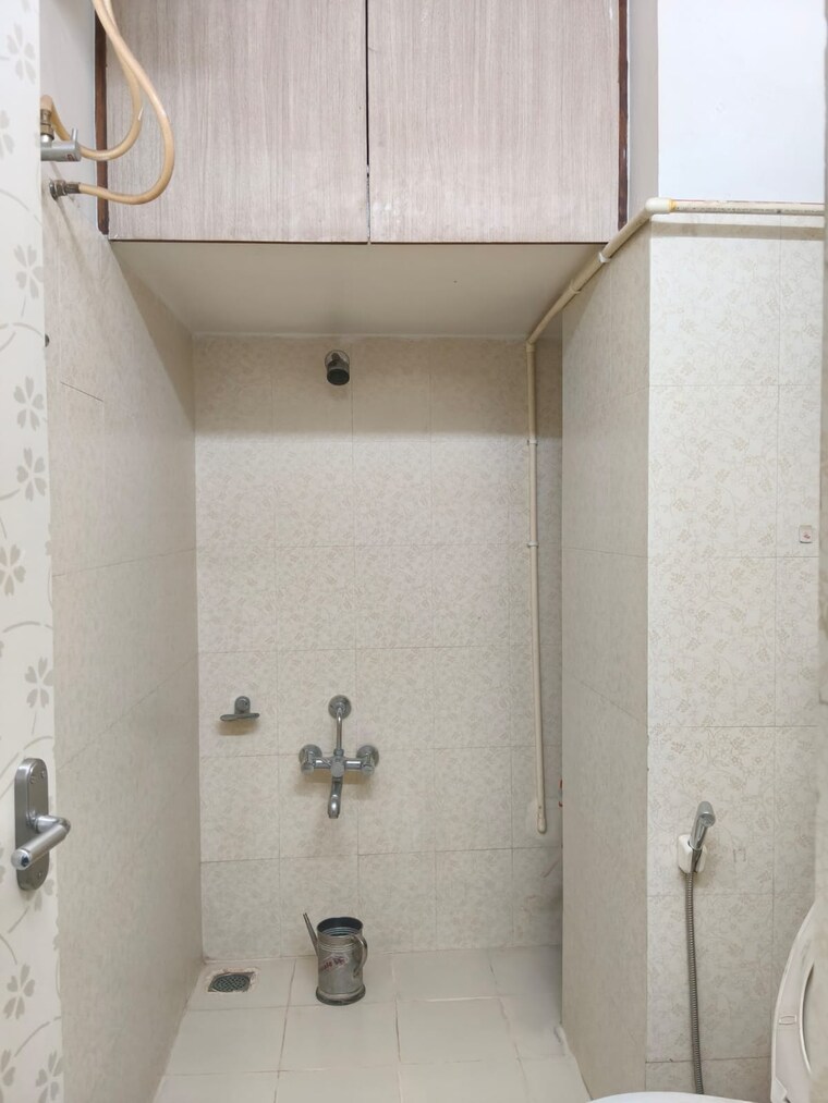 Bathroom, jayanagar 5 Bedroom 2000 Sq.Ft. Builder Floor In Jayanagar Bangalore 9352972