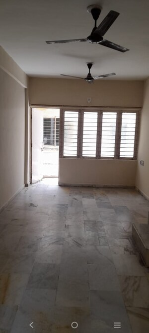 Room in 4 BHK Apartment at Aaradhya, Thaltej – for Rent