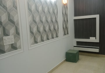Living Room in 2 BHK Builder Floor at Indrapuram – for Sale