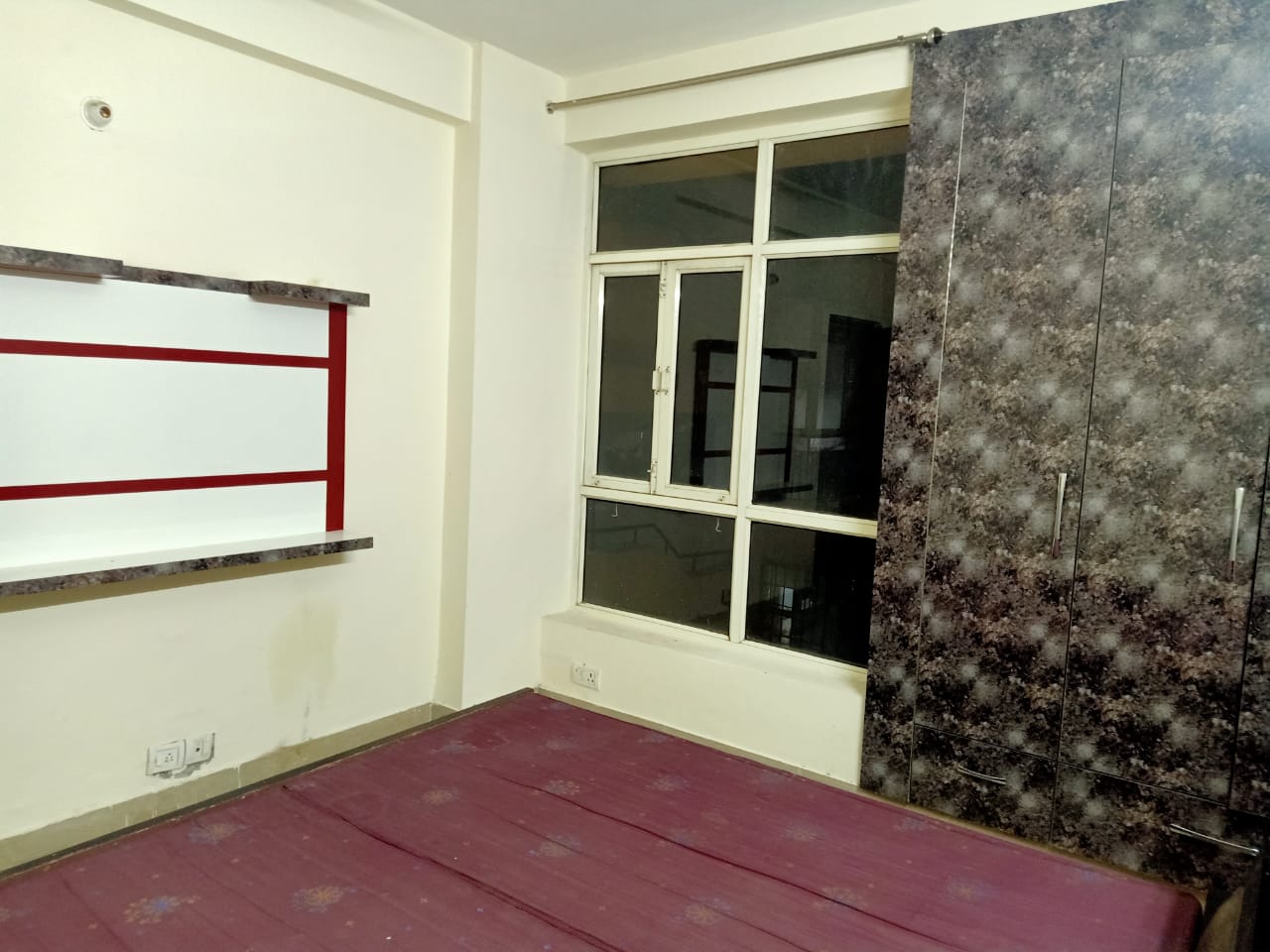 4 BHK + Pooja Room 270 Sq.Yd. Builder Floor in DLF Independent Floors