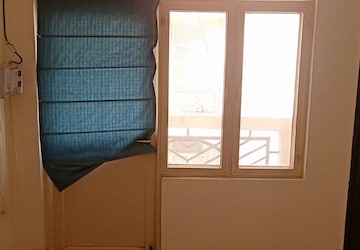 Room in 3 BHK Apartment at Sandwoods Spangle Heights, Dhakoli – for Rent