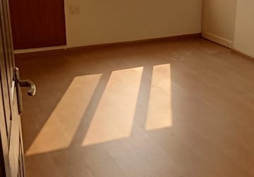 Room in 3 BHK Apartment at Sandwoods Spangle Heights, Dhakoli – for Rent