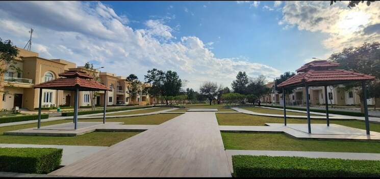 Garden, jaipur ajmer express highway 4 Bedroom 2300 Sq.Ft. Villa In Jaipur Ajmer Express Highway Jaipur 9352988