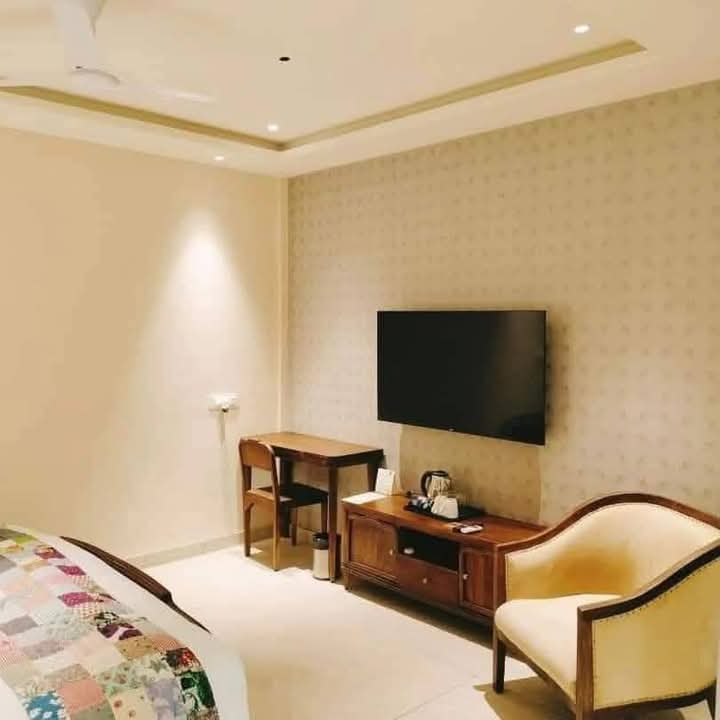 4 BHK + Extra Room Villa For Sale in Jaipur Ajmer Express Highway