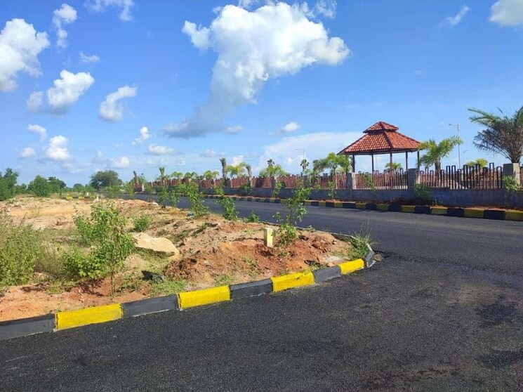 Garden, jb-nature-valley  330 Sq.Yd. Plot In Choutuppal Hyderabad 9353083